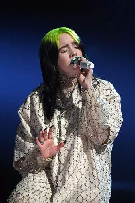 billie eilish oben ohne|Billie Eilish displays figure for first time as she strips off in ...